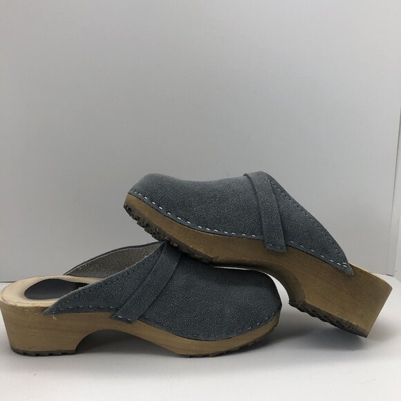 Gray Suede Women's Clogs - Picture 4 of 12